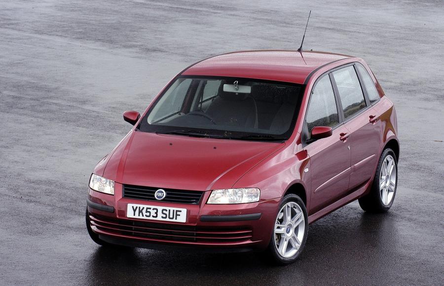  Fiat Stilo 5-Door 2004 года  (UK) (фото 11 из 11)